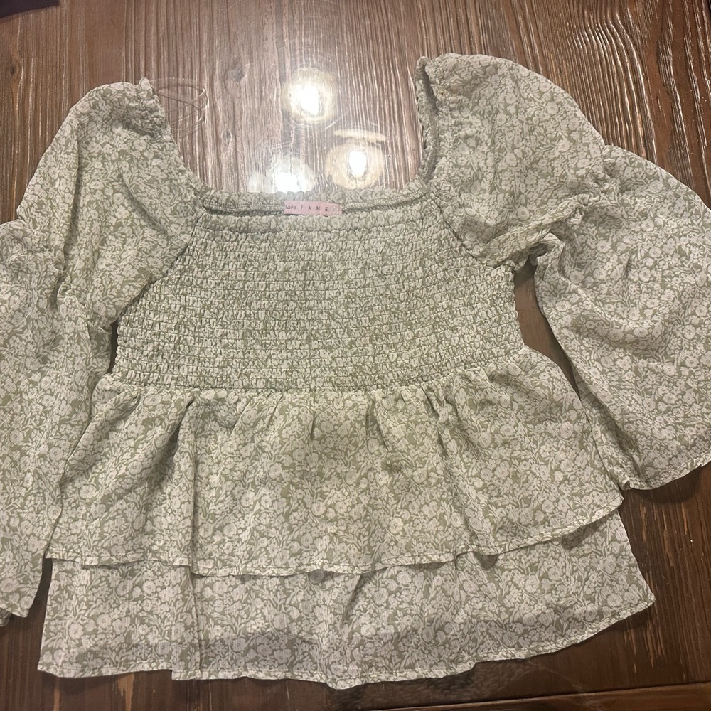 Floral Smocked Puff Sleeve Top